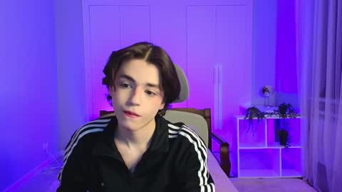 Elios online show from January 11, 6:33 pm