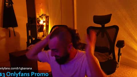 b1gbanana online show from January 29, 7:46 am