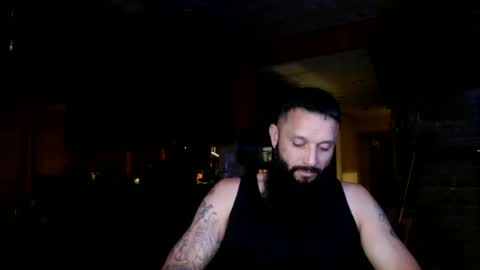 Snapshot of b713htx chatting on July 1, 6:37 am Miguel online show from July 1, 6:37 am