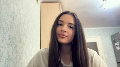 Caroline online show from May 13, 9:17 am