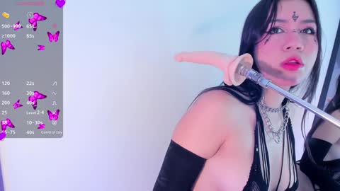babby_alexxx online show from February 5, 12:06 pm