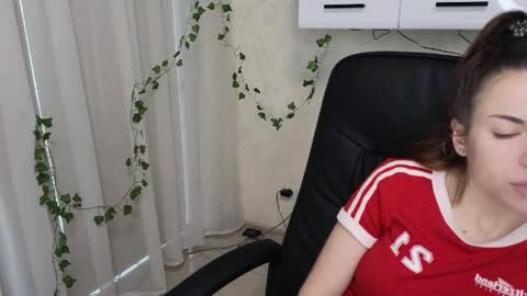 Snapshot of babby_anyaa chatting on May 24, 4:06 am Anya online show from May 24, 4:06 am