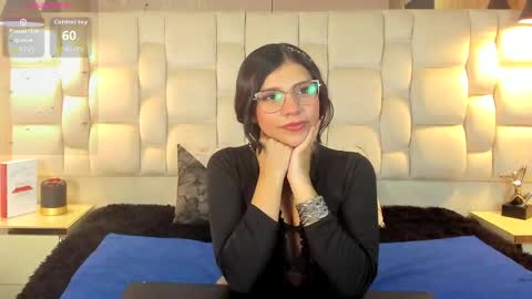 Snapshot of babe_vennus chatting on May 22, 4:01 pm Venus online show from May 22, 4:01 pm