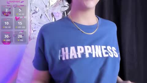 Queen B online show from December 5, 5:20 pm