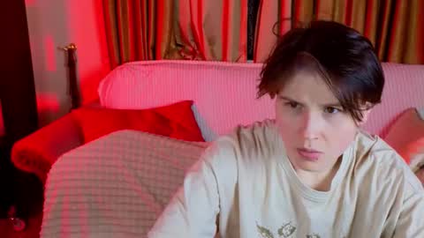 Snapshot of babees_eva chatting on November 9, 7:01 pm Sweety Eva online show from November 9, 7:01 pm