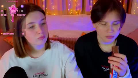 Snapshot of babees_eva chatting on December 19, 11:50 am Sweety Eva online show from December 19, 11:50 am