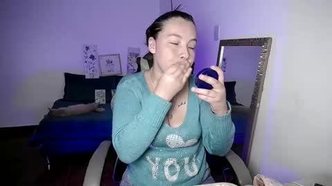 babenik_777 online show from November 23, 8:30 pm