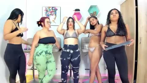 hotgirls online show from February 12, 11:18 am