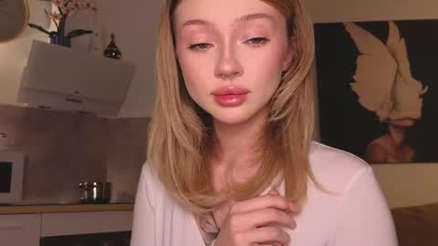 bb adele  online show from March 12, 6:44 pm