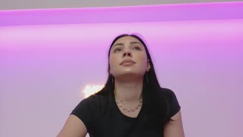 Snapshot of baby_ava_ chatting on December 22, 7:55 pm baby_ava_ online show from December 22, 7:55 pm