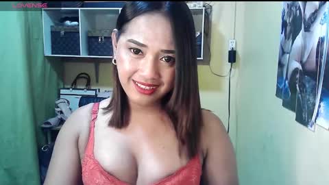 Snapshot of baby_cassandra chatting on December 5, 8:55 am cassandra online show from December 5, 8:55 am