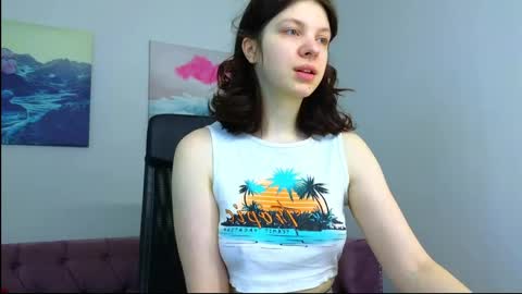 Snapshot of baby_evalena chatting on May 3, 5:35 am Evalena maybe just Eva online show from May 3, 5:35 am