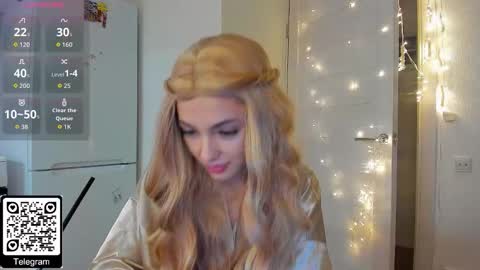 Elizabeth online show from December 18, 1:17 pm