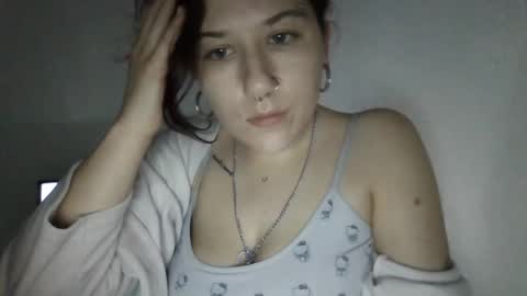 Snapshot of baby_girls2224 chatting on February 25, 1:26 am baby_girls2224 online show from February 25, 1:26 am