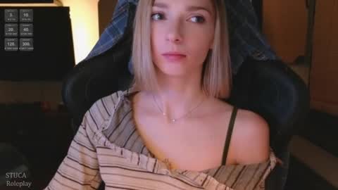 baby gopn1k online show from December 18, 5:02 am