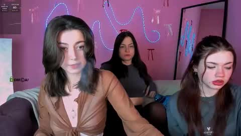 baby online show from March 14, 8:14 pm