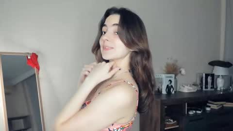 Snapshot of baby_is_ready chatting on October 21, 7:09 am Emily online show from October 21, 7:09 am