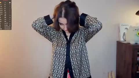 Emily online show from April 8, 7:52 am