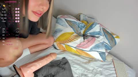 Snapshot of baby_jul1 chatting on December 12, 3:48 pm JULY online show from December 12, 3:48 pm