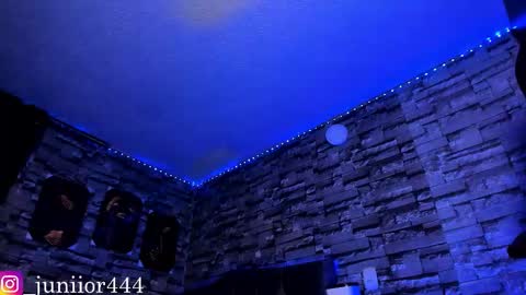 Junior       Independent Model online show from September 29, 5:34 am