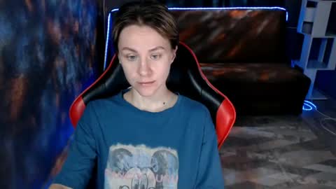 baby_kitte online show from July 22, 2:03 am