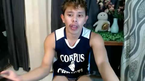 Max online show from March 31, 8:59 am