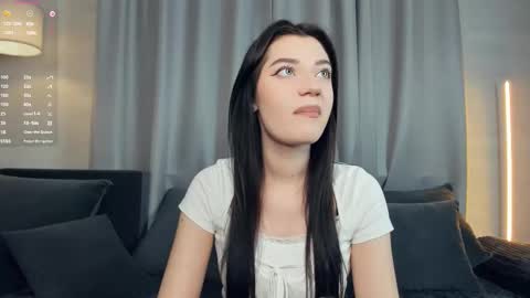 Snapshot of baby_nita chatting on February 28, 6:09 pm Anita online show from February 28, 6:09 pm