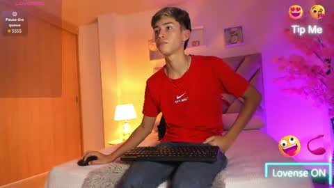 baby_noaht online show from July 27, 12:39 am