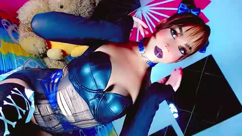 Tatii online show from November 6, 5:30 am