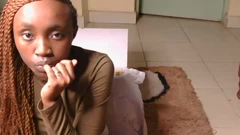 baby_smiler online show from June 25, 4:33 pm