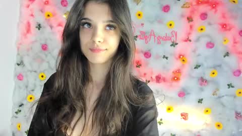 Snapshot of babyaylin chatting on February 14, 5:41 am Aylin online show from February 14, 5:41 am