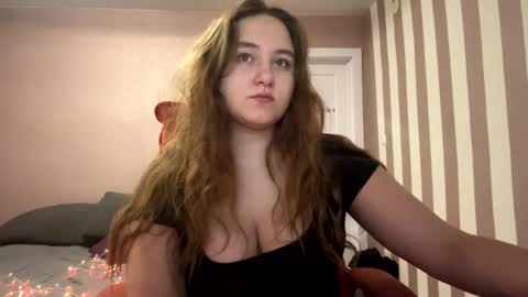 Snapshot of babyblissxx chatting on January 6, 10:01 pm Katerina online show from January 6, 10:01 pm