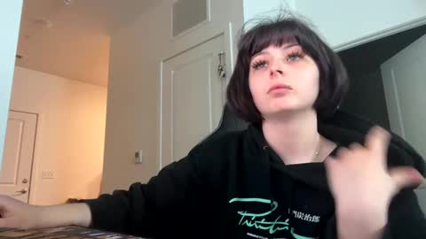 babybray online show from January 5, 7:39 pm