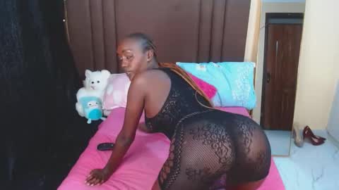 kirah online show from October 6, 5:27 am