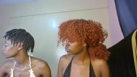 Snapshot of babybrown20 chatting on April 20, 3:53 am babybrown online show from April 20, 3:53 am