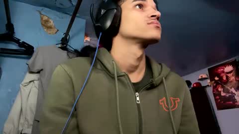 babyD online show from December 5, 2:42 am