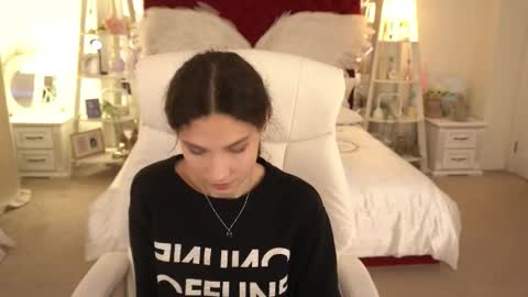 Sasha online show from September 8, 7:02 pm