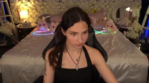 Sasha online show from April 29, 6:58 pm