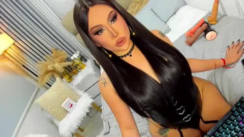 ASK ME IN PM online show from March 4, 3:15 pm