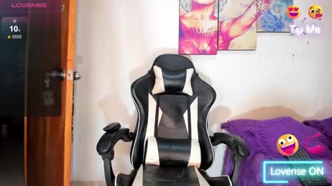 babyhorny_777 online show from March 9, 9:46 am