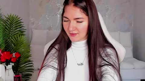 Sophia online show from October 31, 5:08 am