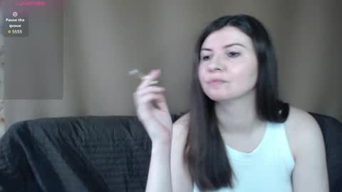 babykaten online show from April 15, 3:13 am