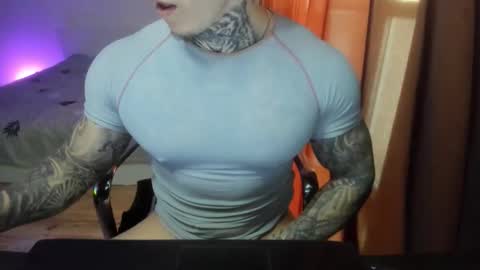 Snapshot of babylewisss chatting on May 4, 2:46 pm Amil online show from May 4, 2:46 pm