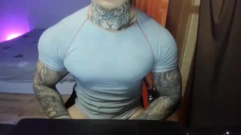 Snapshot of babylewisss chatting on May 20, 2:34 pm Amil online show from May 20, 2:34 pm