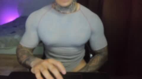 Snapshot of babylewisss chatting on June 1, 6:20 pm Amil online show from June 1, 6:20 pm