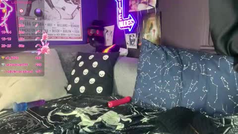 babylon_the_great online show from January 6, 8:18 am