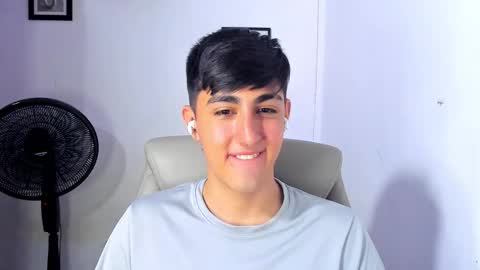 babymaik online show from December 18, 5:46 am