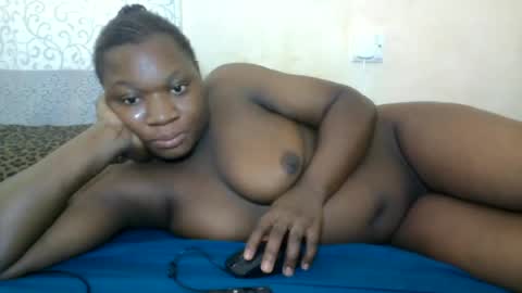 Snapshot of babymolly2 chatting on June 29, 10:15 am Rossy Kwekwe online show from June 29, 10:15 am