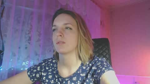 Sonya online show from March 5, 2:03 am