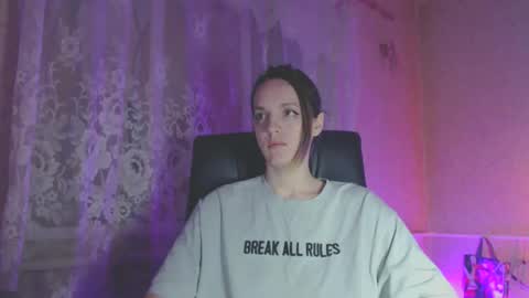 Sonya online show from April 11, 7:18 pm